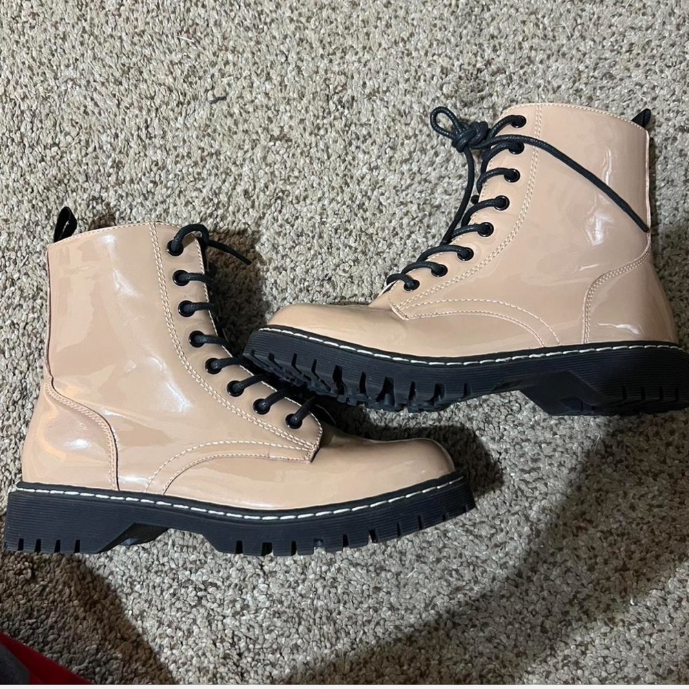 Women's Tan Lace-Up Boots